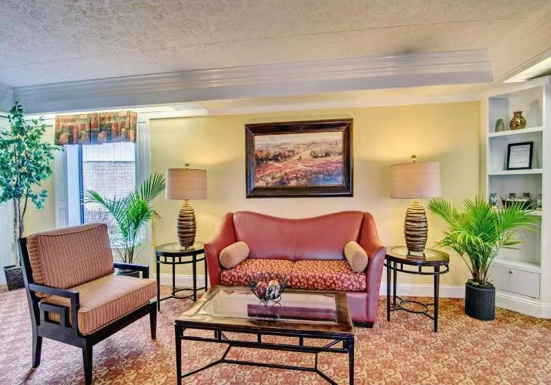 汽车旅馆 Quality Inn Near Martinsville Speedway