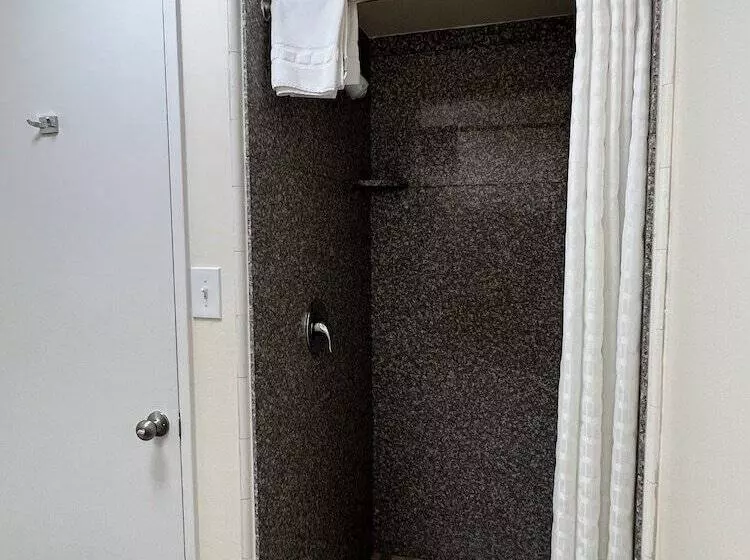 מוטל Scottish Inns Ashland