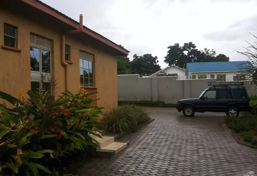 Blue Dove Hotel Arua