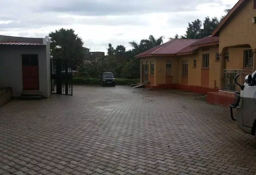 Blue Dove Hotel Arua