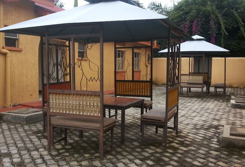 Blue Dove Hotel Arua