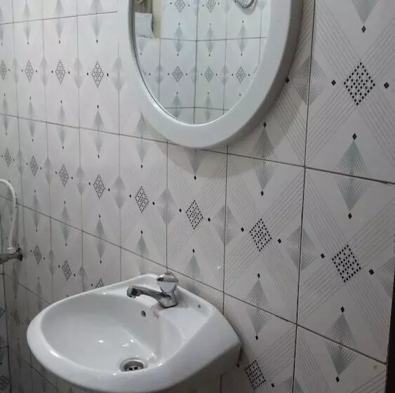 Blue Dove Hotel Arua