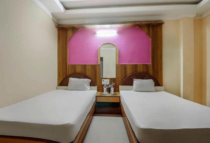 هتل O C K International