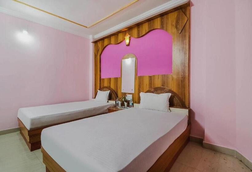 هتل O C K International