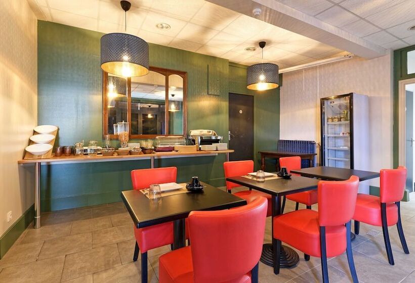 호텔 Contact Hôtel De La Gare Et Son Restaurant Côte à Côte