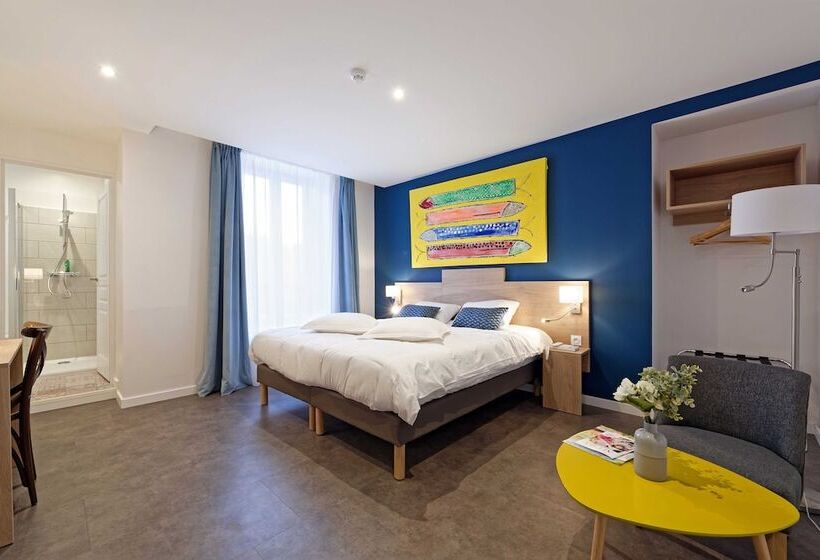 호텔 Contact Hôtel De La Gare Et Son Restaurant Côte à Côte