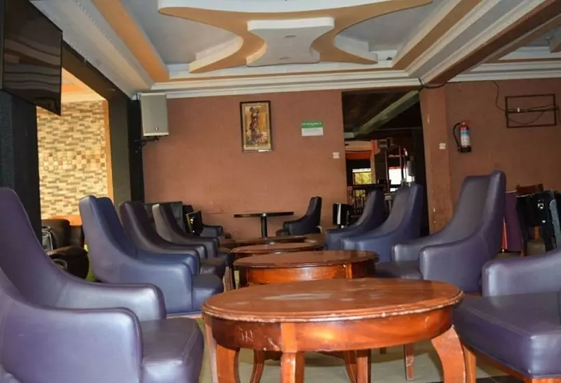 هتل Klub Lii