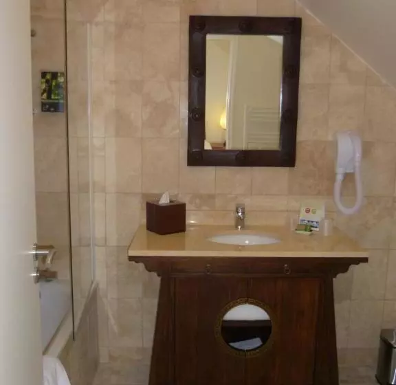 Hotelli Les Pagodes De Beauval