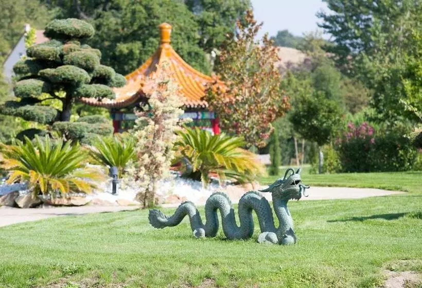 Hotelli Les Pagodes De Beauval