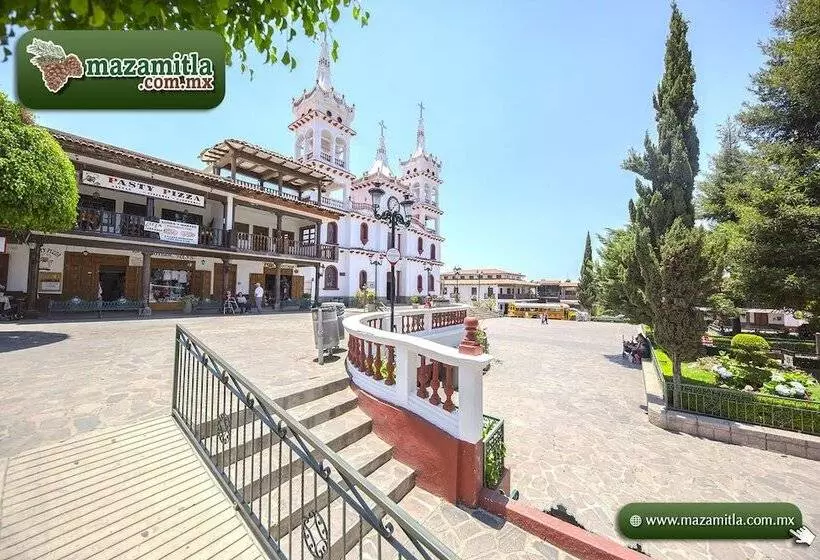 Hotelli Posada De Los Reyes