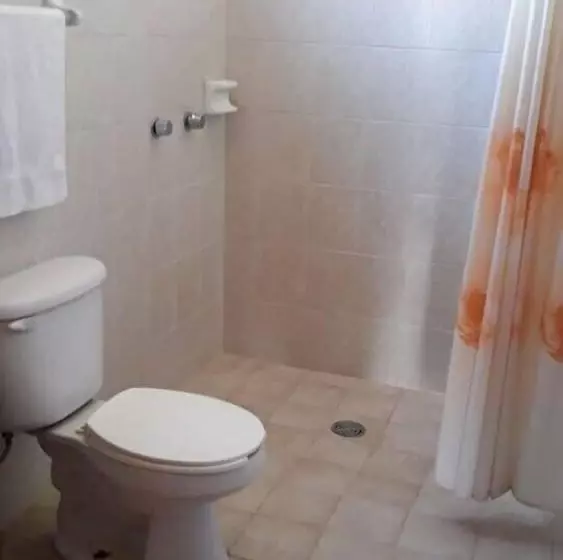 Hotelli Posada De Los Reyes