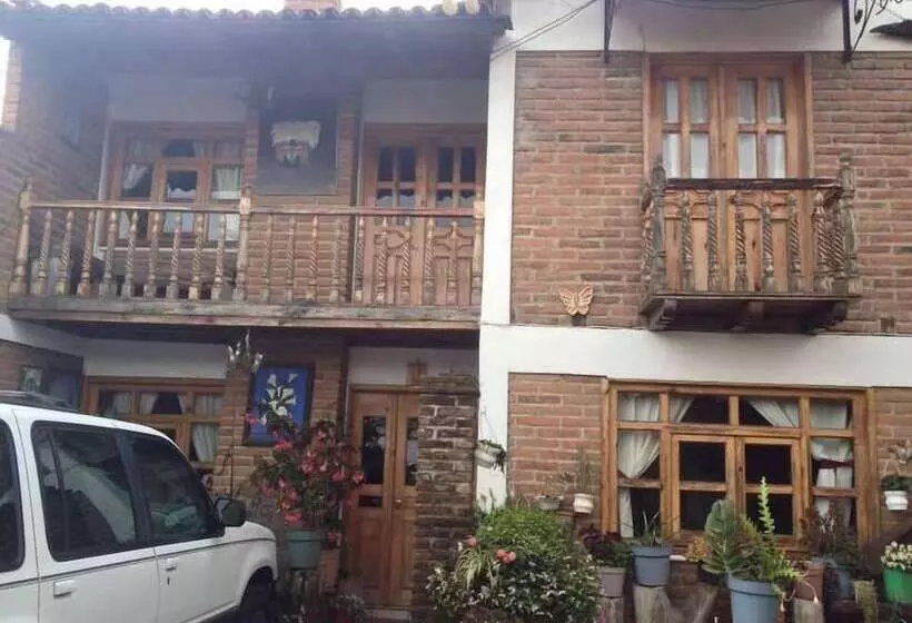 Hotelli Posada De Los Reyes