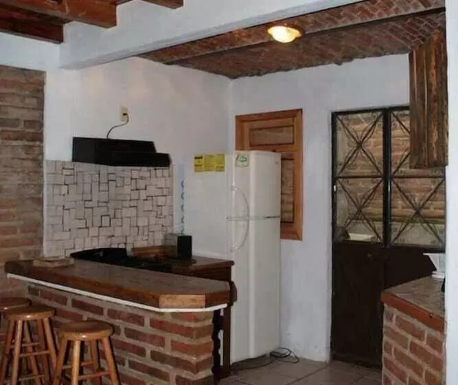 Hotelli Posada De Los Reyes