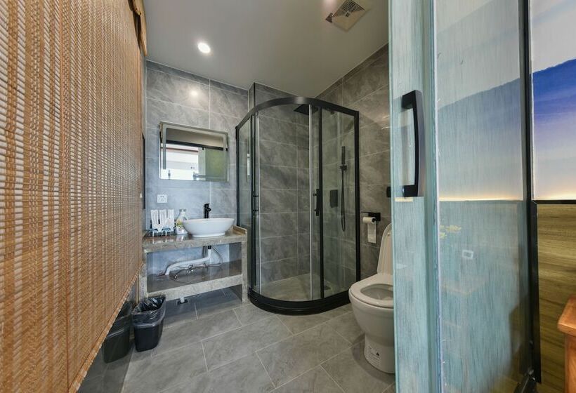 Отель Qianna Guanshan