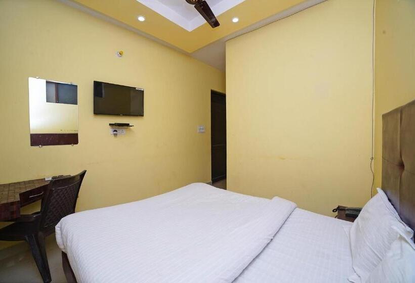 호텔 O Rama Palace