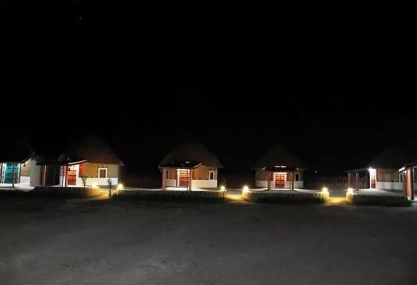 ホテル Rann Visamo Village Resort