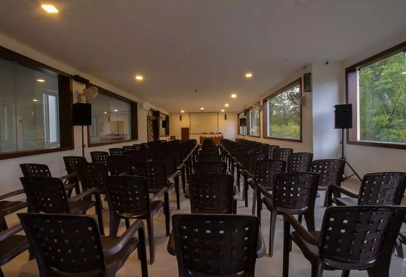 Elgozo Hotel Dreams Parasise