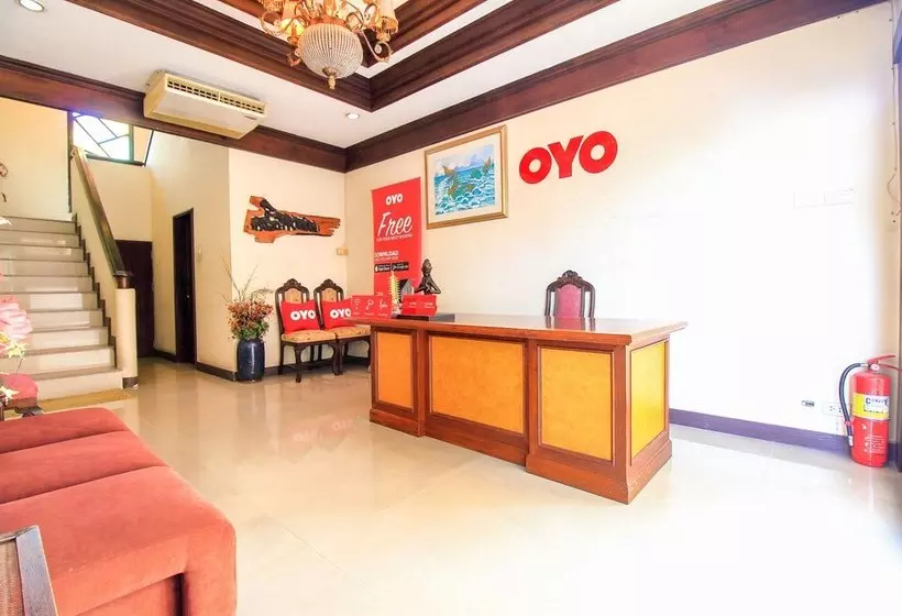 White Inn Hotel By Oyo Rooms