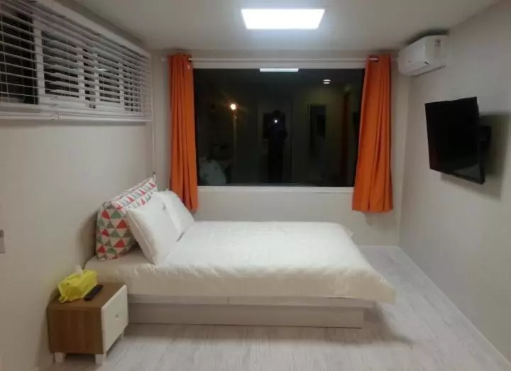 Jjuk Guesthouse  Hostel