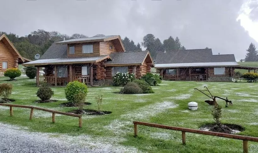 ホテル Cabañas Puerto Varas