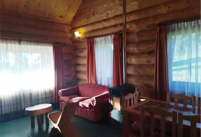 ホテル Cabañas Puerto Varas