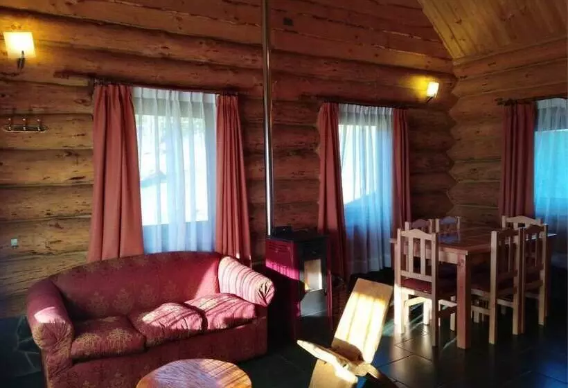 ホテル Cabañas Puerto Varas