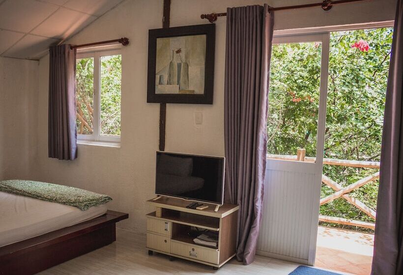 هتل Sao Bien Cam Ranh