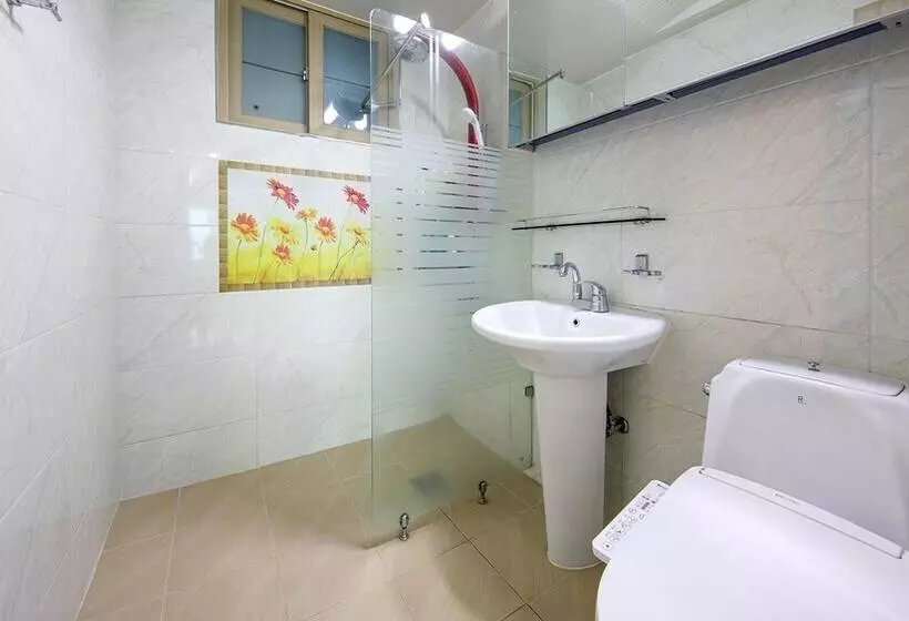 Samcheok Eoulim Pension