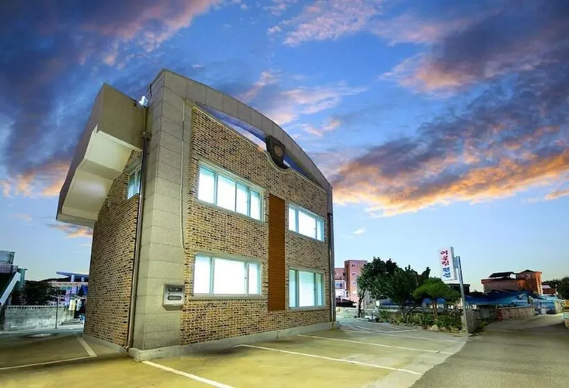 Samcheok Eoulim Pension