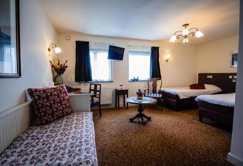 فندق De Reiziger