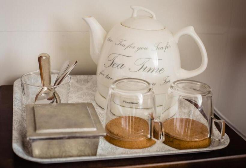 فندق De Reiziger