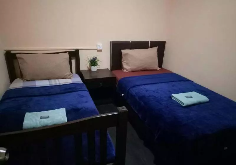 ホテル Red Palm Hostel