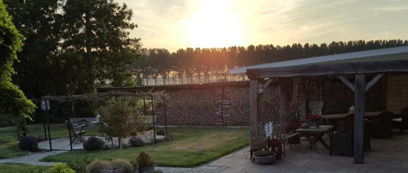 Bed & Breakfast De Kienstee