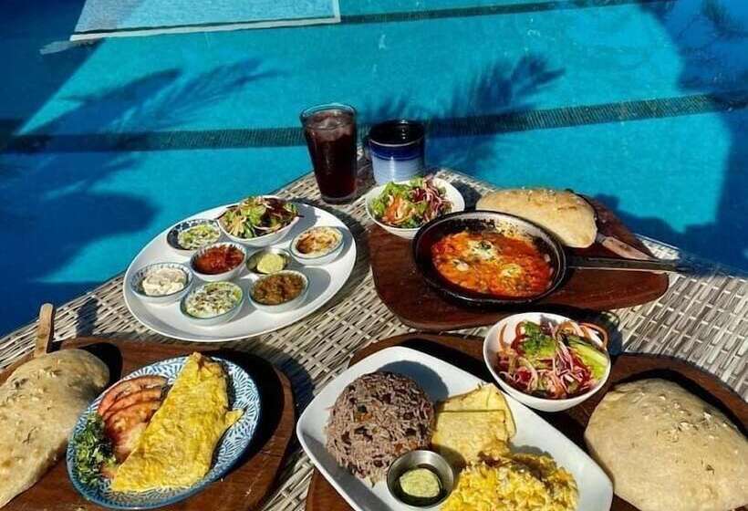 Aves Hotel & Resort   Retreat Center