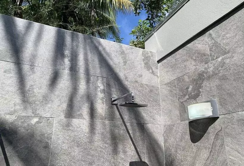 Aves Hotel & Resort   Retreat Center