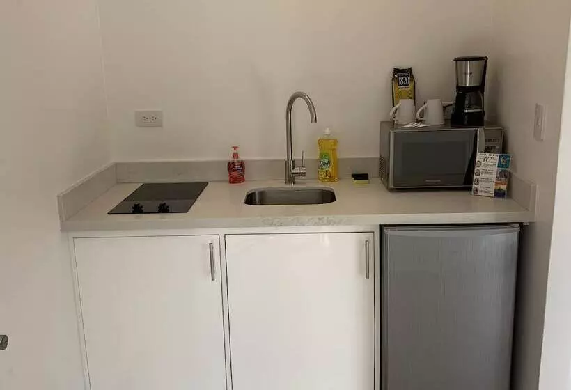 Aves Hotel & Resort   Retreat Center