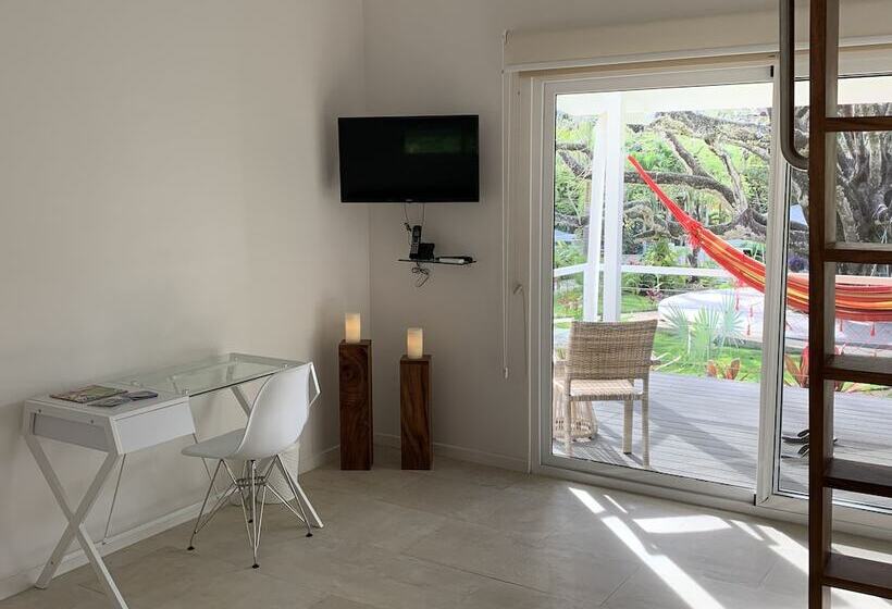 Aves Hotel & Resort   Retreat Center