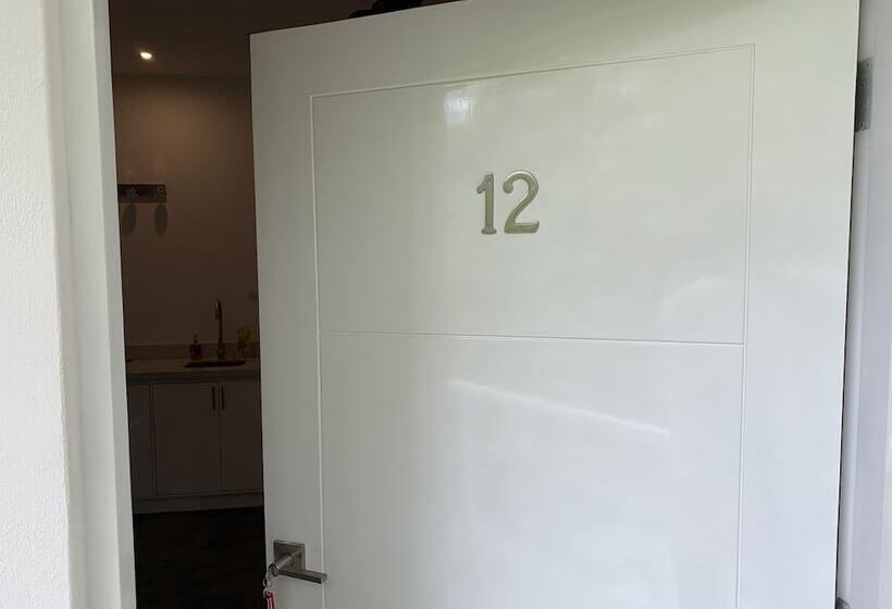 Aves Hotel & Resort   Retreat Center