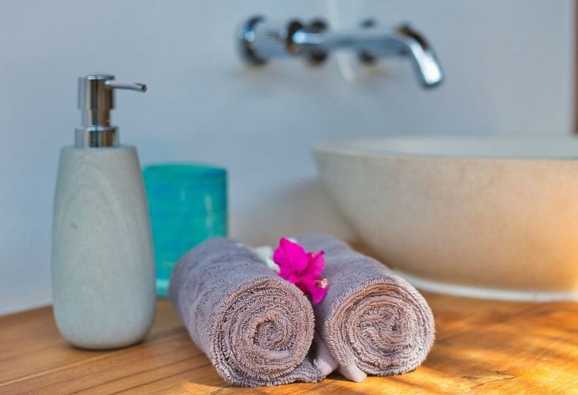 住宿加早餐 Segara Lombok Beach Resort