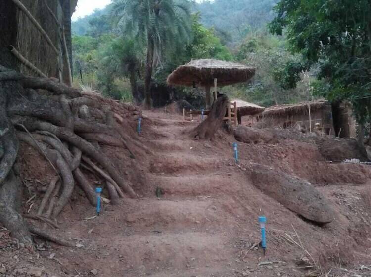 בית מלון כפרי Etu Adventures Homestay