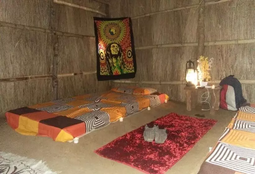 Hotelli Etu Adventures Homestay