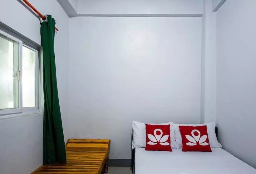 هتل Zen Rooms Basic Nina S Transient