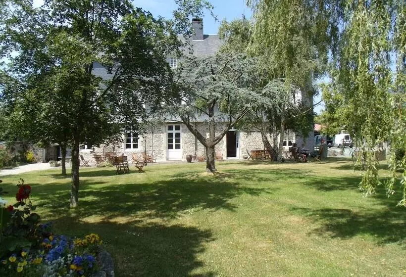 Aamiaismajoitus (B&B) Le Tertre