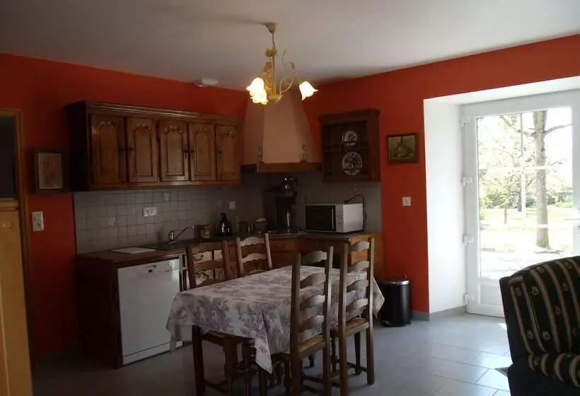 Aamiaismajoitus (B&B) Le Tertre