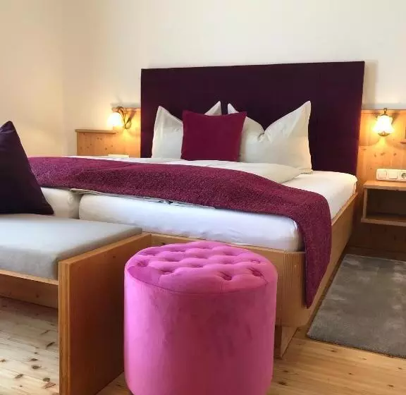 Hotelli Garni Landhaus Florian