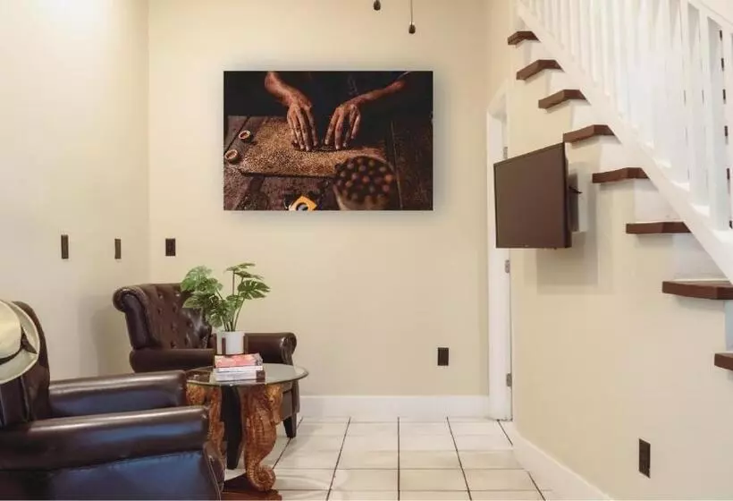 酒店 La Pensione Inn   Adult Exclusive