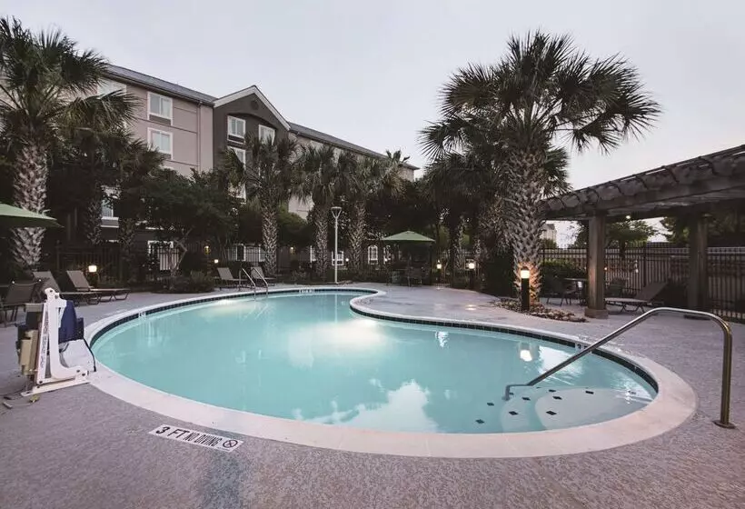 호텔 La Quinta By Wyndham Austin Airport