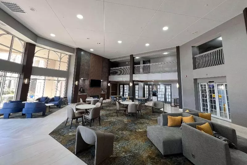 هتل La Quinta By Wyndham Dallas Dfw Airport North