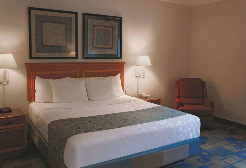 فندق La Quinta Inn & Suites By Wyndham Houston Bush Iah South