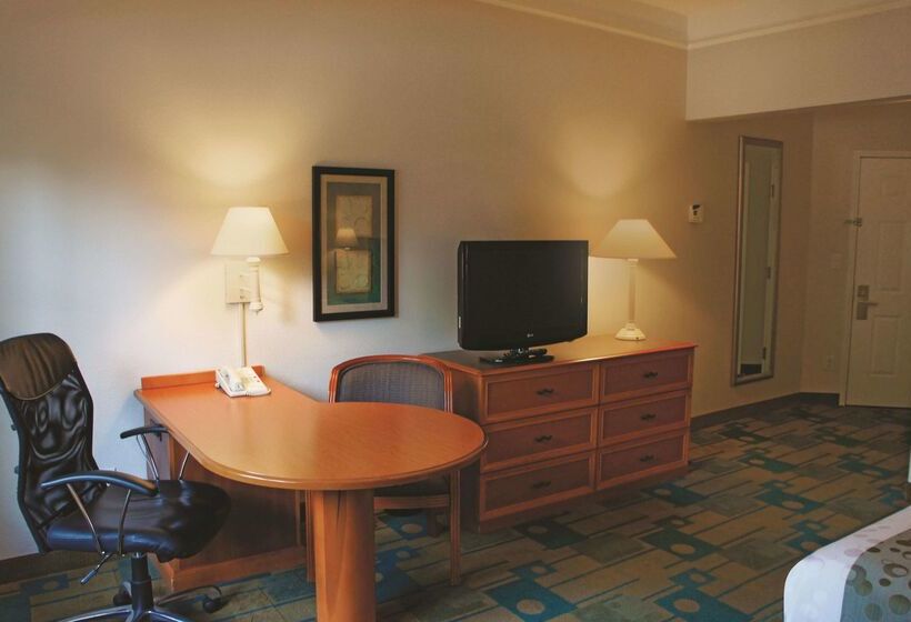 فندق La Quinta Inn & Suites By Wyndham Houston Bush Iah South
